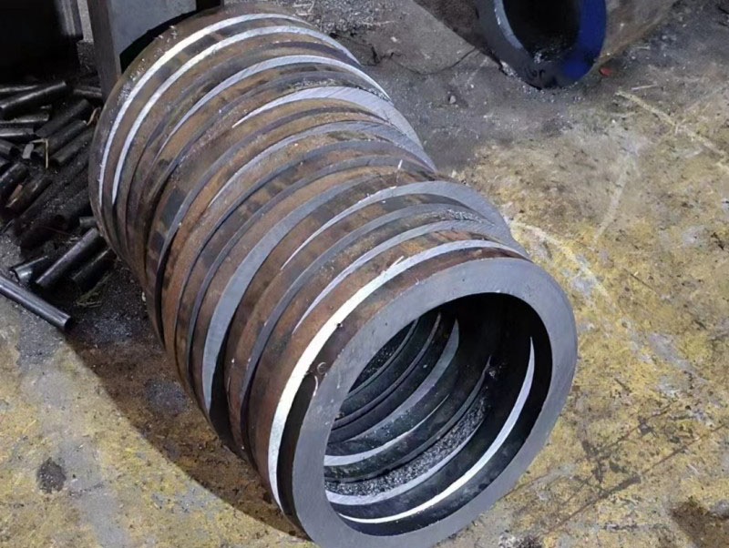 隆化30CrMo无缝钢管切割